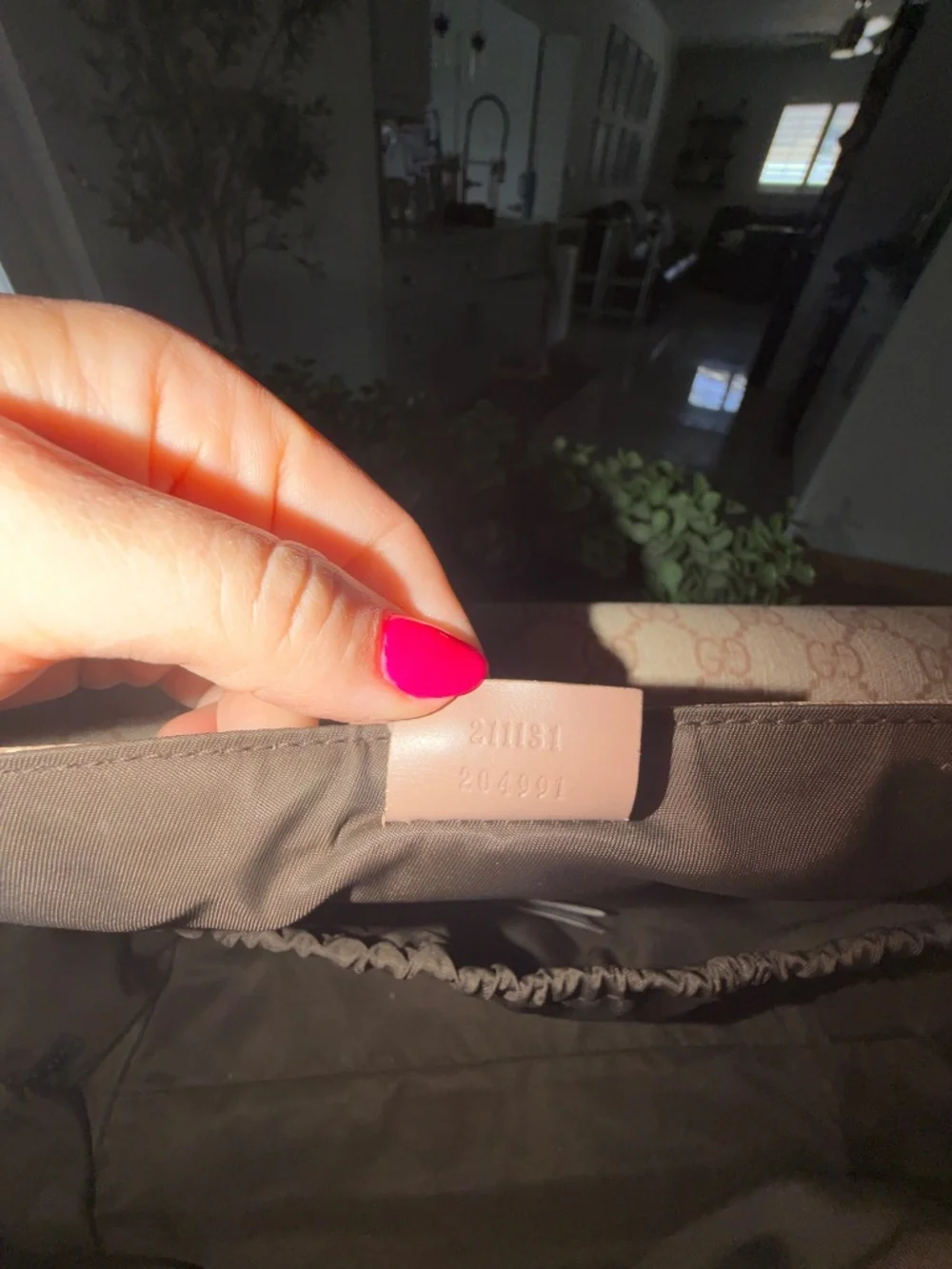 Gucci messenger baby bag